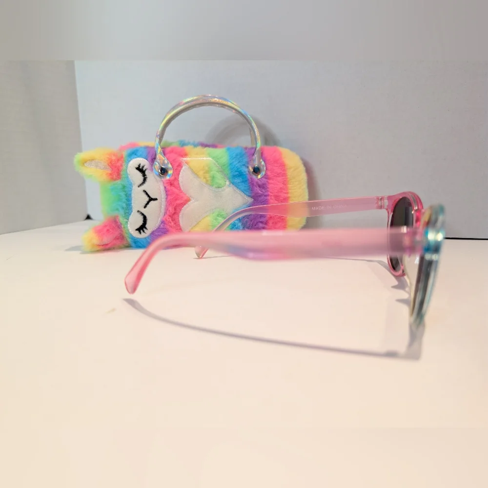 Llama Colorful Round Sunglasses With Adorable Case